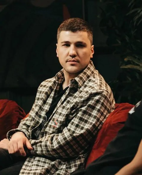 Постер к 4 сезону